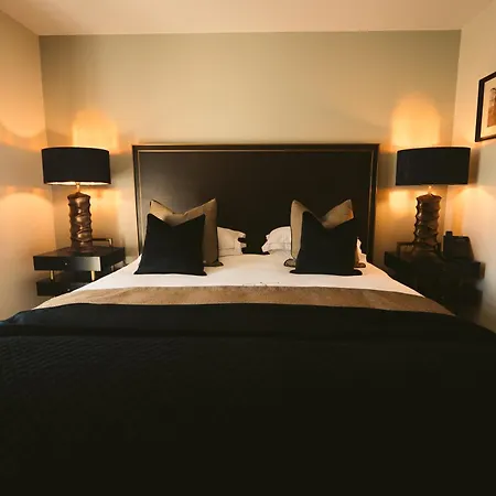 Keenans Boutique Hotel-3