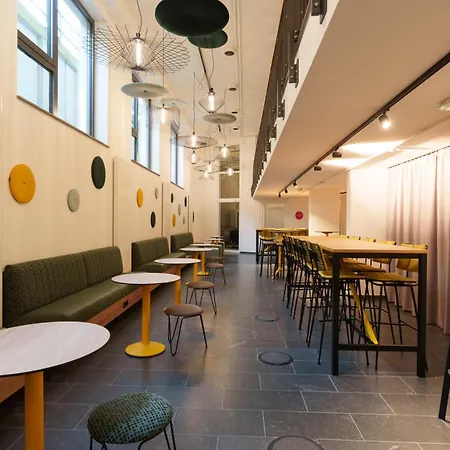 Vienna House Easy by Wyndham Berlin Potsdamer Platz-2