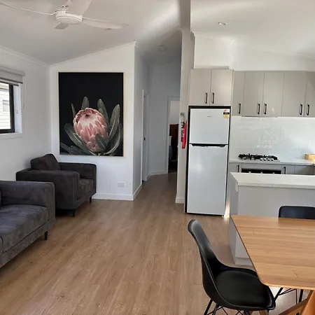 Breakaway Twin Rivers Caravan Park-2