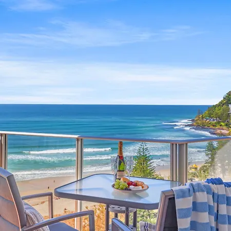 Pacific Regis Beachfront Holiday Apartments-3