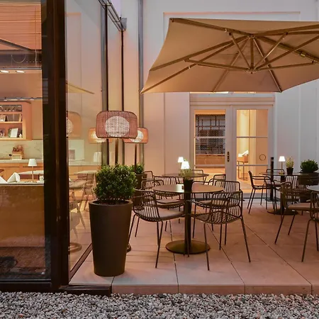 Boho Prague Hotel - Small Luxury Hotels-2