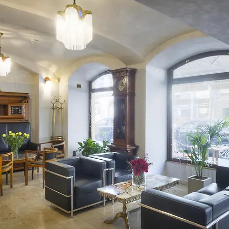 Hotel Mucha-2