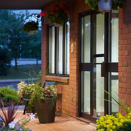 Comfort Inn Drummondville - Highway 20-2