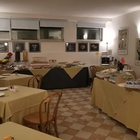 Deco Hotel-2