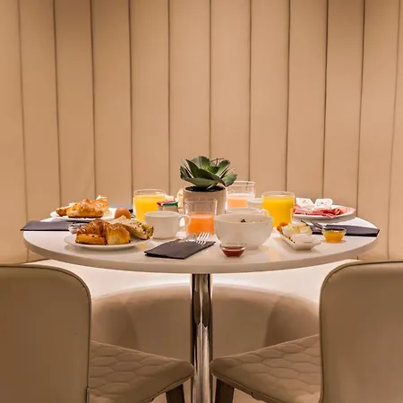 Hotel Trinité Haussmann-3