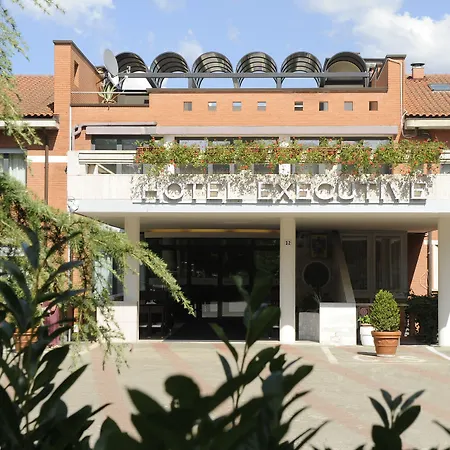Hotel Executive-2