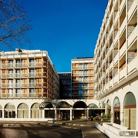 London Marriott Hotel Regents Park-3