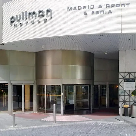 Pullman Madrid Airport & Feria-3