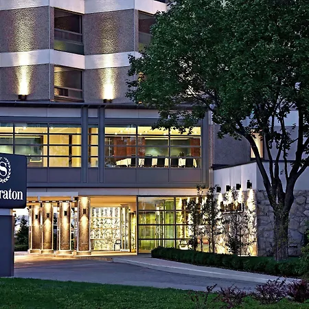 Sheraton Montreal Airport Hotel-3