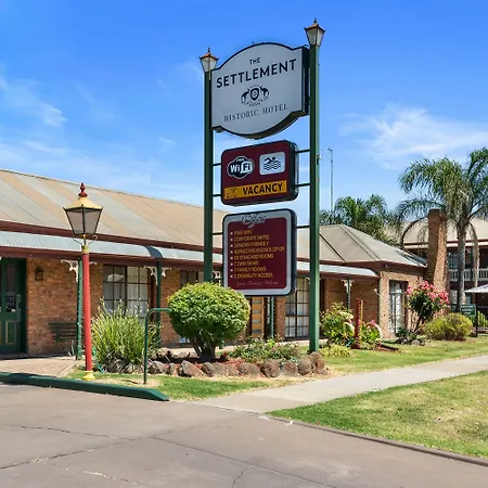 The Settlement Historic Hotel-3