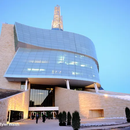 Delta Hotels By Marriott Winnipeg-3