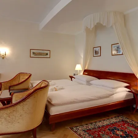 Hotel Kaiserin Elisabeth-3