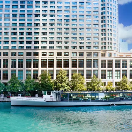 Sheraton Grand Chicago Riverwalk-2