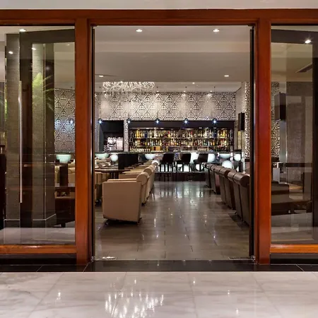 Radisson Blu Hotel, London Heathrow-2