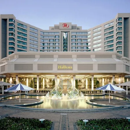 Hilton East Brunswick-2