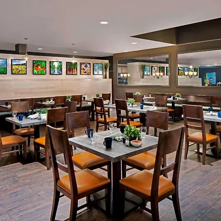 Four Points By Sheraton Anaheim-3