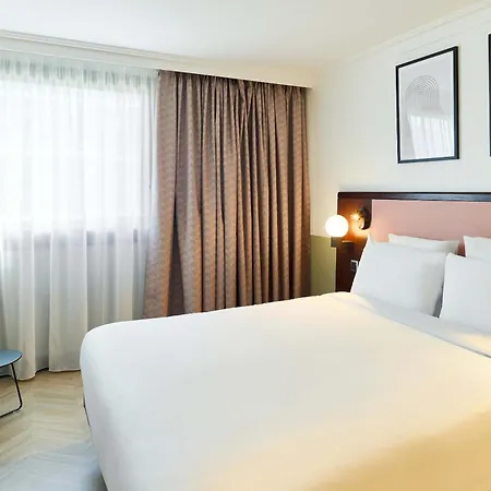 B&B HOTEL Saint-Quentin-en-Yvelines Centre Gare-3