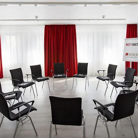 DORMERO Hotel Dessau-Roßlau-2