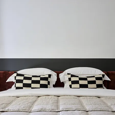 Central Caleula Motor Lodge-3
