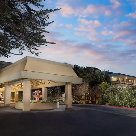 Monterey Beach Hotel, A Tribute Portfolio Hotel-3