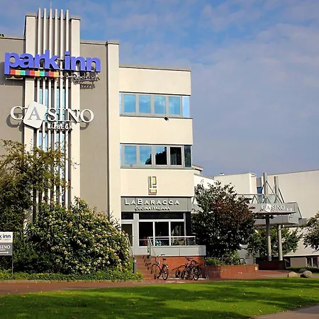 Park Inn by Radisson Lübeck-3