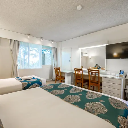Twin Towers Inn-2