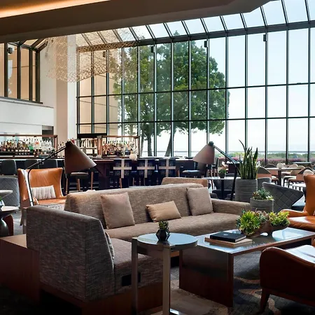 San Francisco Airport Marriott Waterfront-2
