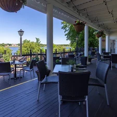 Crowne Plaza Fredericton Lord Beaverbrook By Ihg-2