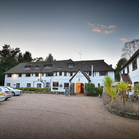 The Roundabout Hotel-3