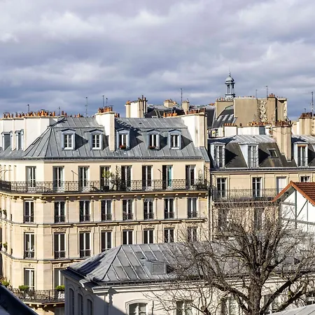 Hotel Jardin De Cluny-2