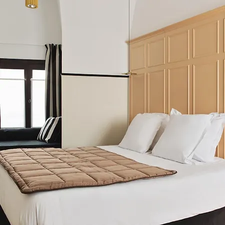 New Hotel Lafayette-2