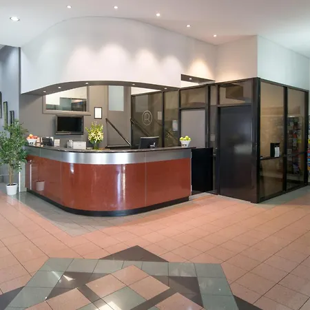 Adelaide Riviera Hotel-3