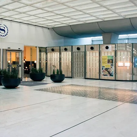 Sheraton Paris Charles De Gaulle Airport Hotel-2