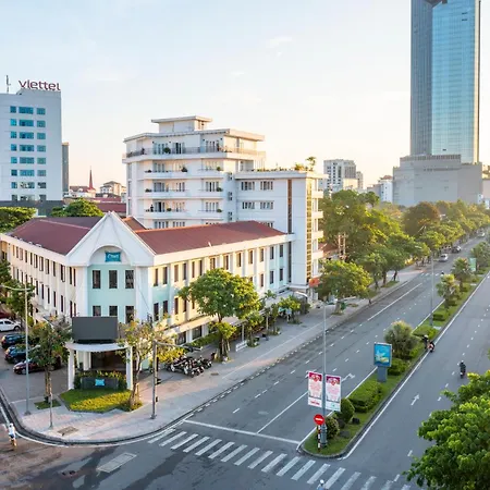 Emm Hotel Hue-2