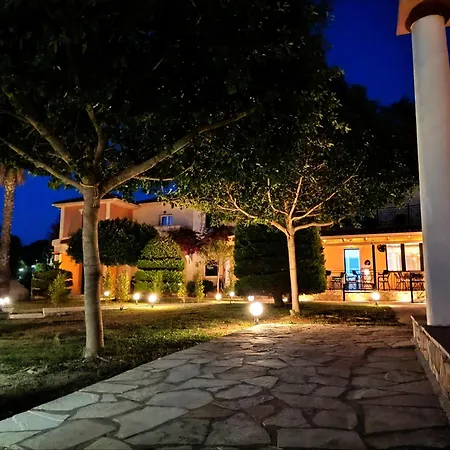 Elanthi Village Apartments-2