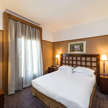 Best Western Plus Hôtel Mercedes-3