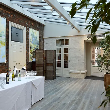 Sir Christopher Wren Hotel-2