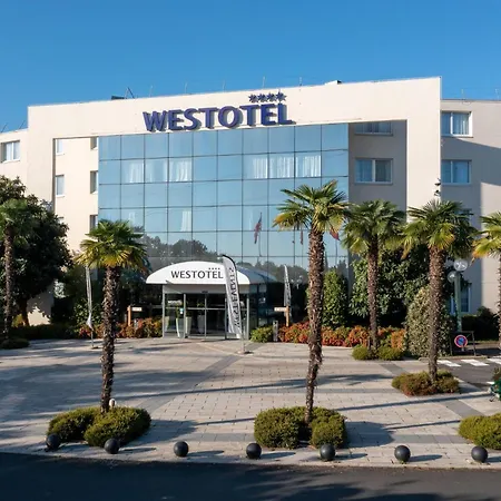 Westotel Nantes Atlantique-3