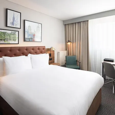 Four Points By Sheraton Edinburgh-3