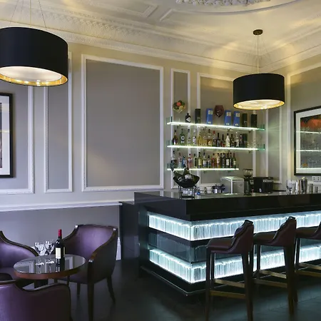 Fraser Suites Queens Gate-3