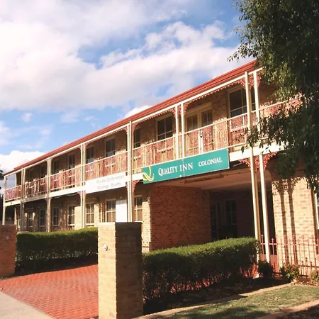 Quality Inn Colonial-2