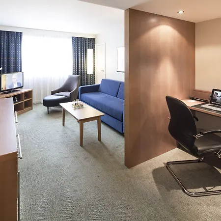 Holiday Inn Munich City Centre By Ihg-3