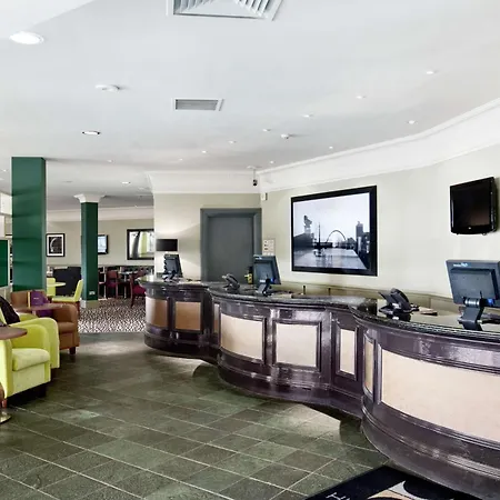 Doubletree By Hilton Glasgow Strathclyde-2