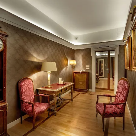 Residenza Frattina-2