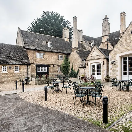 The Haycock Manor Hotel-3