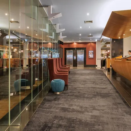 Hotel Grand Chancellor Melbourne-2