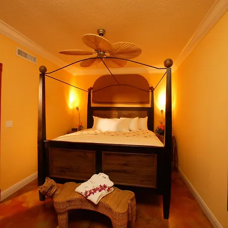 Pelican Bay Hotel-3