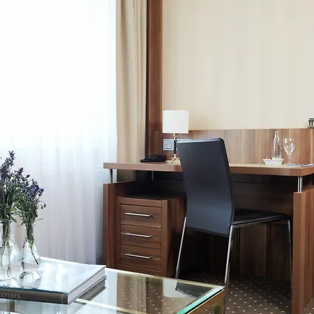 Living Hotel Berlin Mitte-2