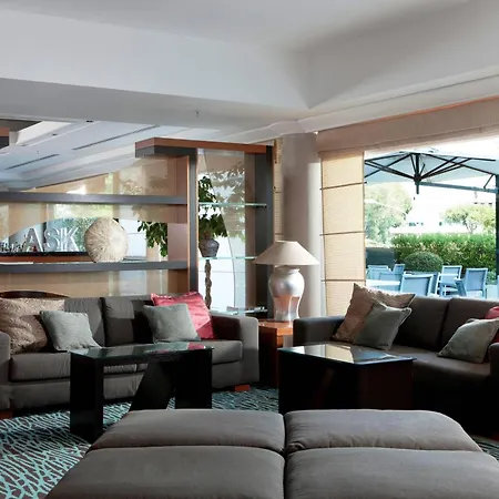 Courtyard By Marriott Rome Central Park-2