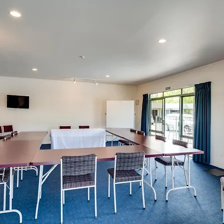 Portmans Motor Lodge-2